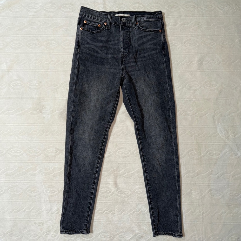 Levi's Wedgie Straight Black Jeans